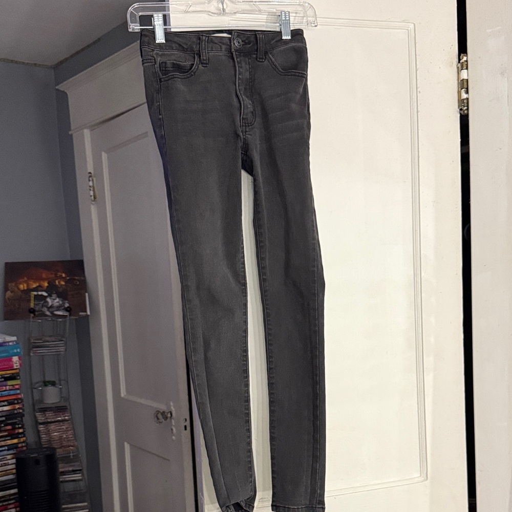 Forever 21 Women's Skinny Jeans - Black